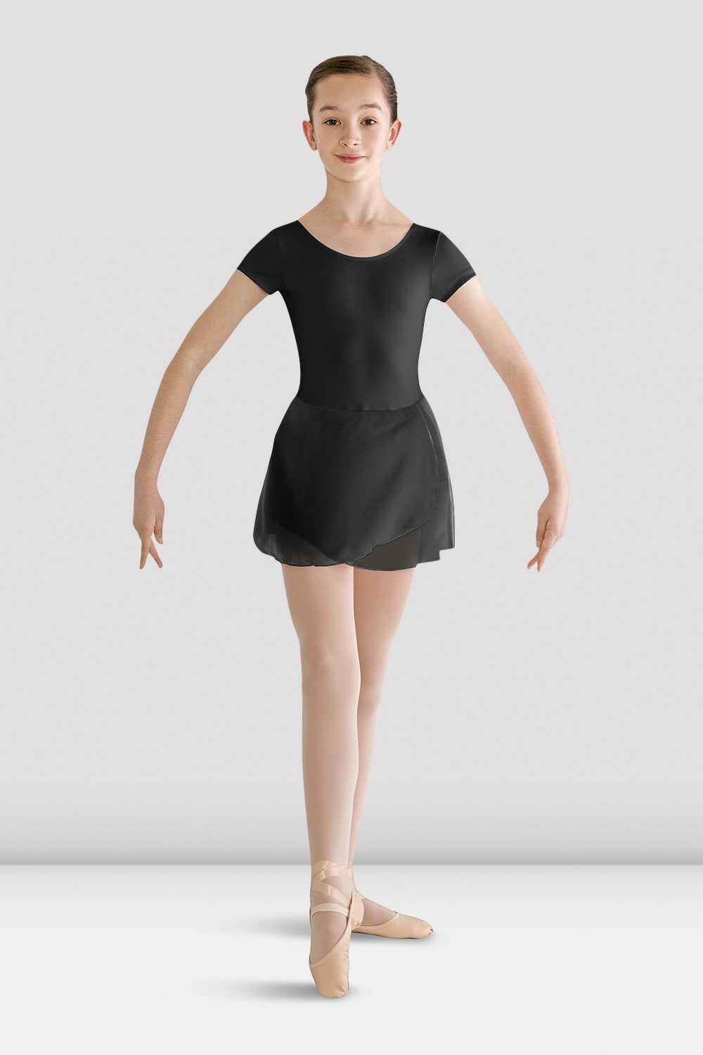 short black dance dress Black La Femme Short Sequin Homecoming Dance Dress Black / 00
